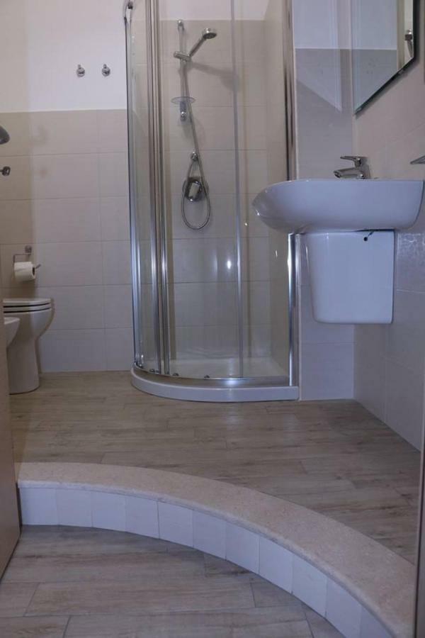 B&B Del Corso San Cataldo  Ngoại thất bức ảnh
