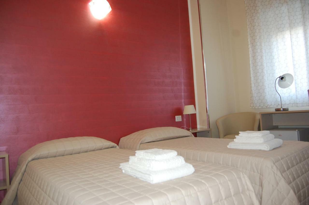 B&B Del Corso San Cataldo  Ngoại thất bức ảnh