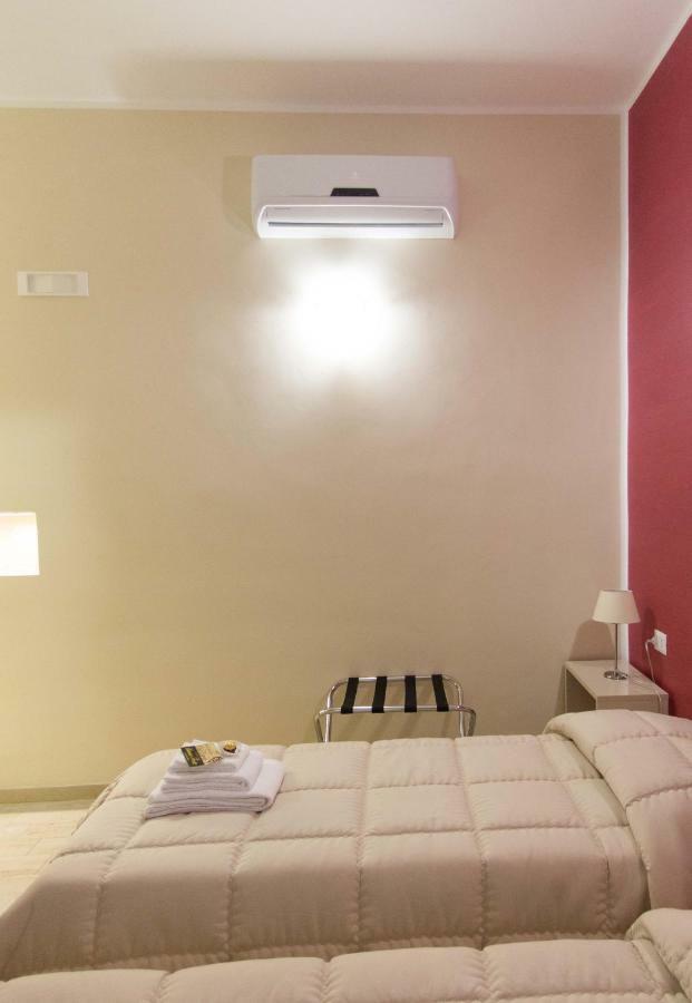 B&B Del Corso San Cataldo  Ngoại thất bức ảnh