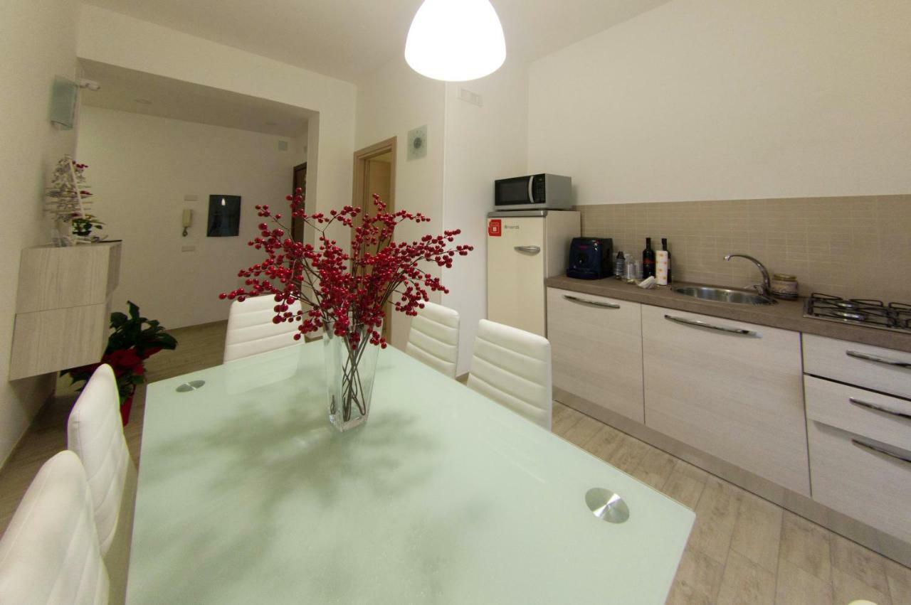 B&B Del Corso San Cataldo  Ngoại thất bức ảnh