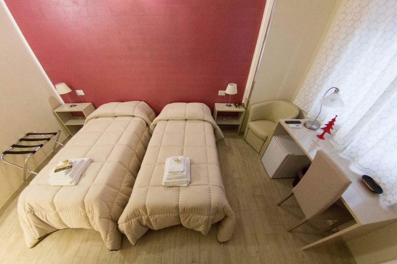 B&B Del Corso San Cataldo  Ngoại thất bức ảnh